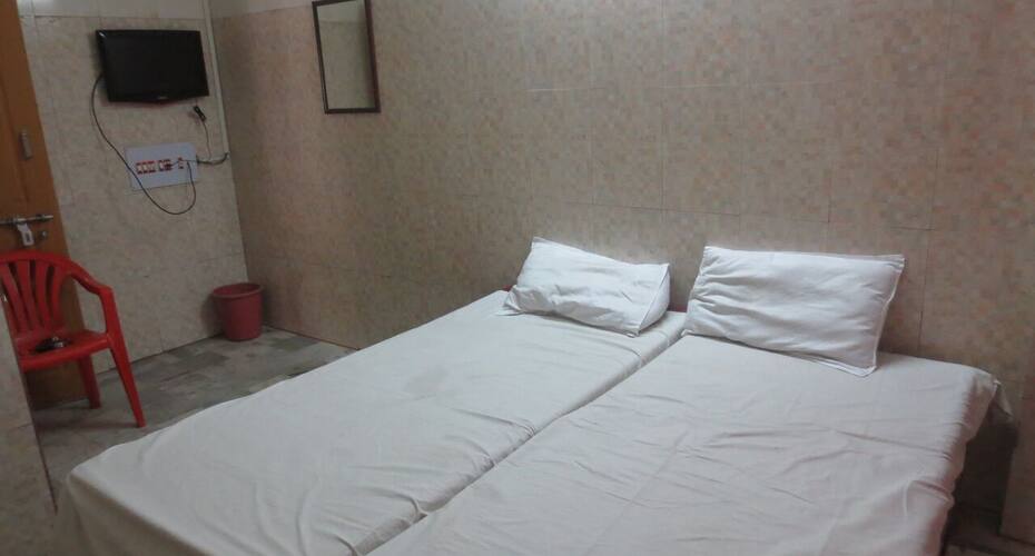 BVRR Deluxe Lodge, Proddatur 1